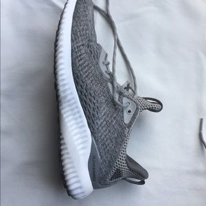Adidas Alphabounce running shoe